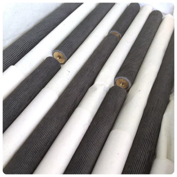 wrapping-leather-@mooreandgilesleather-wh-drawerpulls.jpg