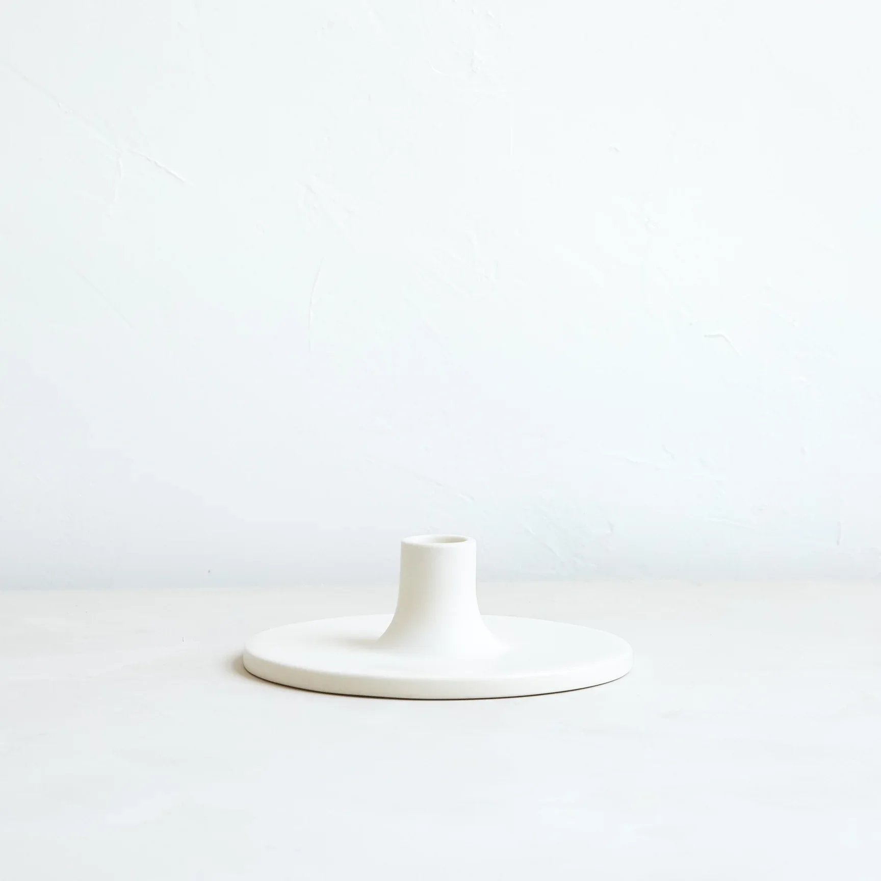 CeramicTaperHolder_White_Wide_1728x.webp