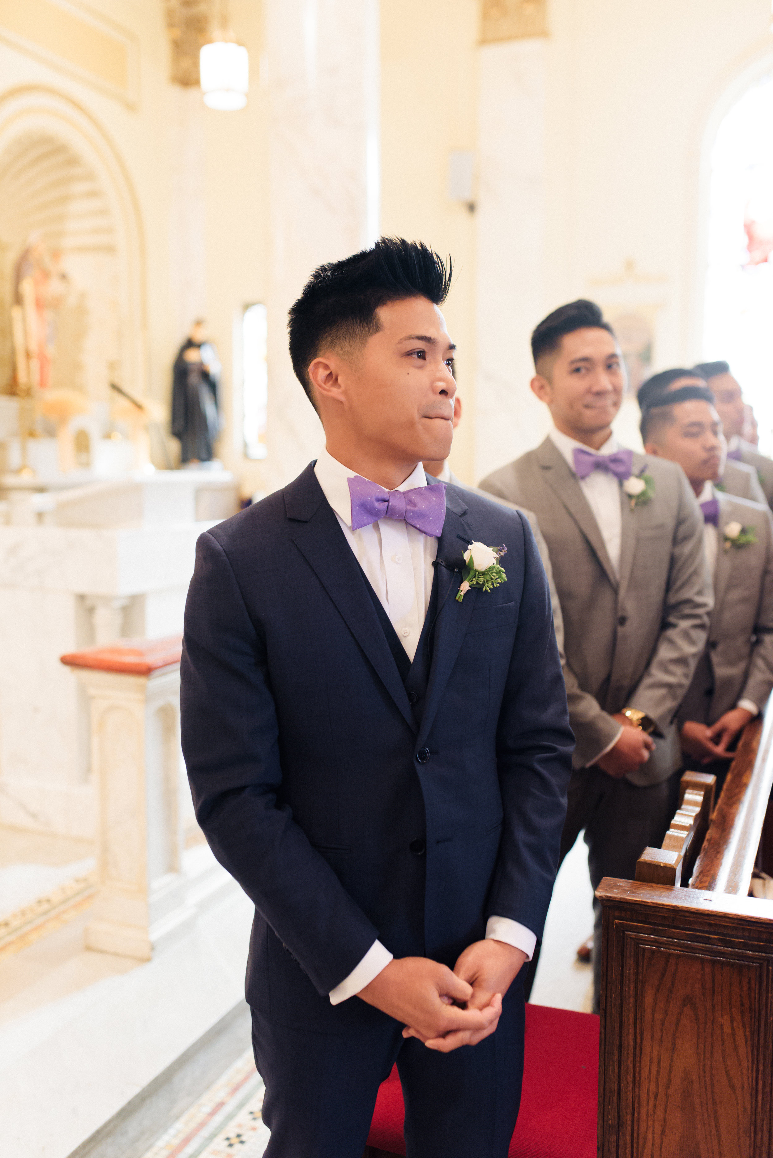 I love how Arvin's groomsmen is watching his face! The sweetest moment while Cassie walked down the aisle.