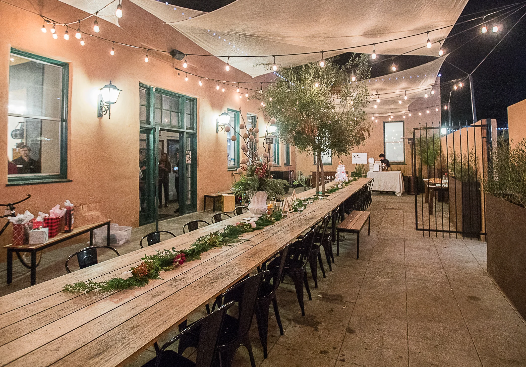 Tuesdays Together Moniker General Christmas Party 2017-15.jpg