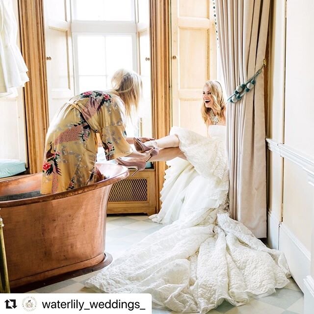 We had the lols that day 
#Repost @waterlily_weddings_ ・・・
When your bride's laugh, energy and love of life is as infectious as her smile. We love working with strong women who inspire us. @purpletreephotography @luttrellstowncastle @meshwins⠀⠀⠀⠀⠀⠀⠀⠀