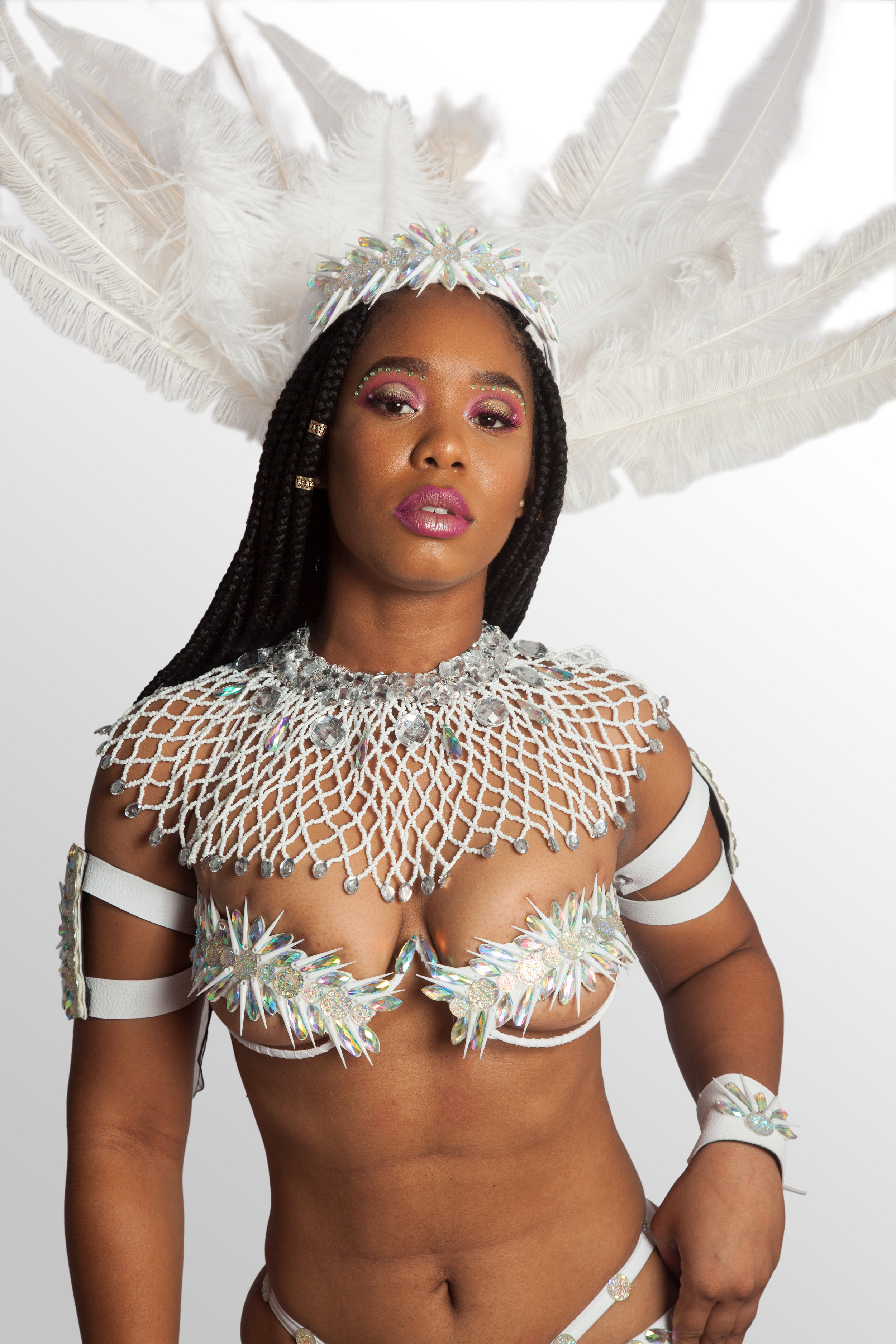 IMG_8138_edit_femaletallwhite_cropped_2 hourslater.jpg