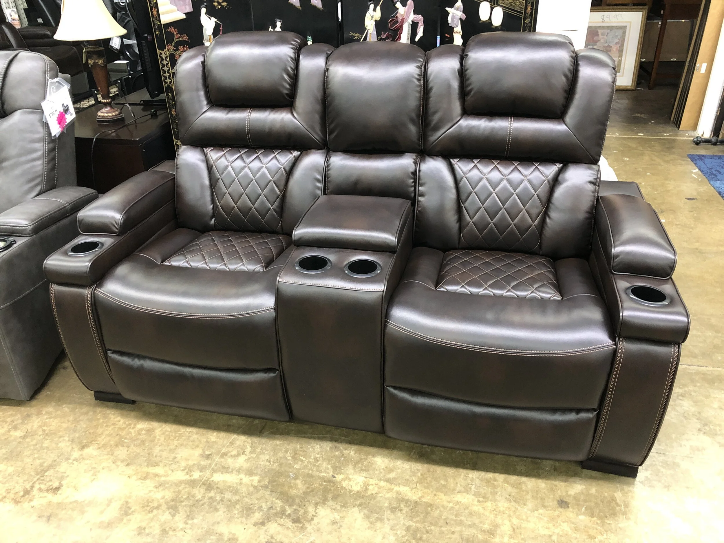 470C497A-1405-4448-8483-EBCD9B7FFB3C