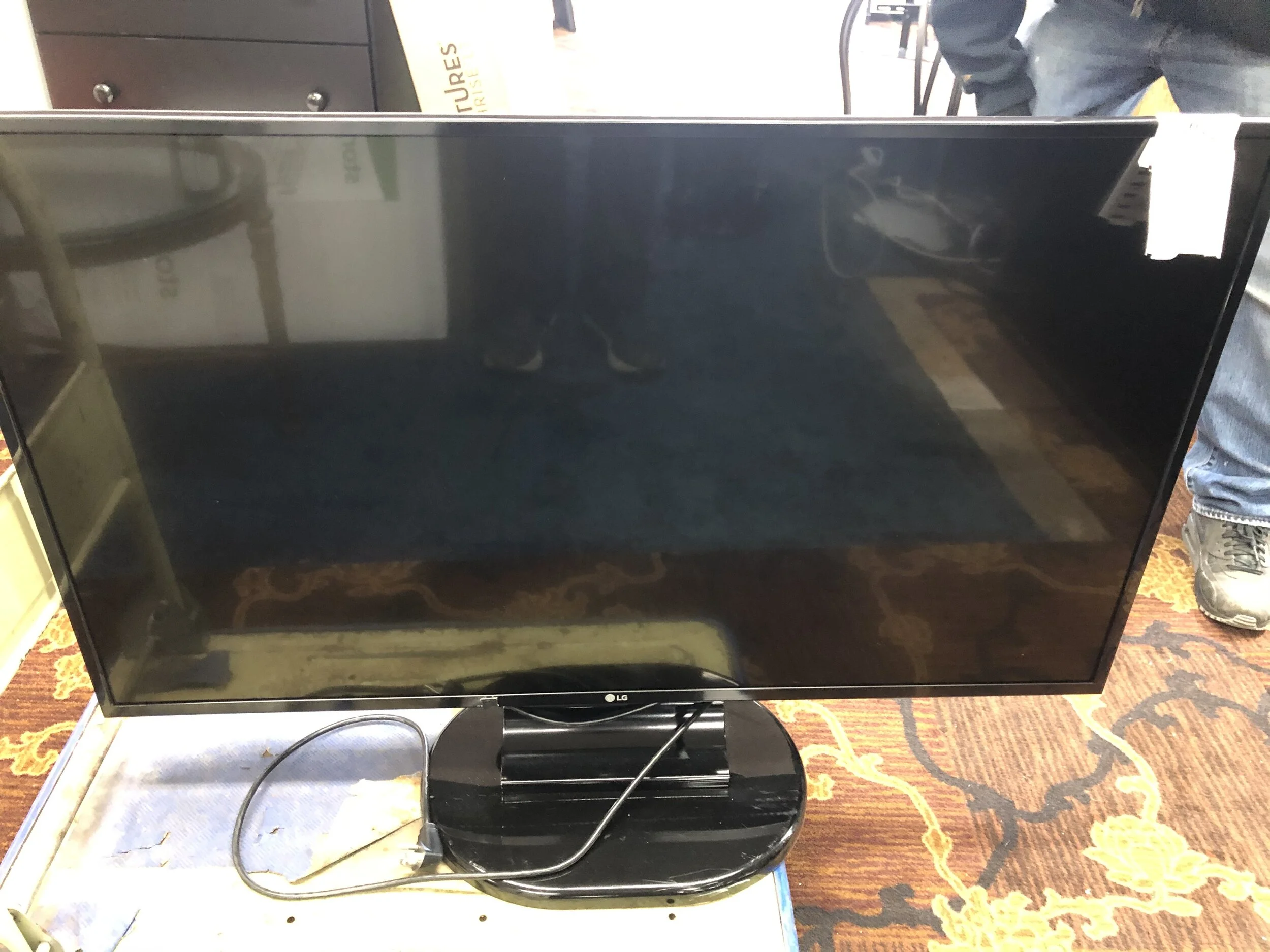 C8F82BC5-83DF-42E9-AC4A-10F9CDA4C3AC