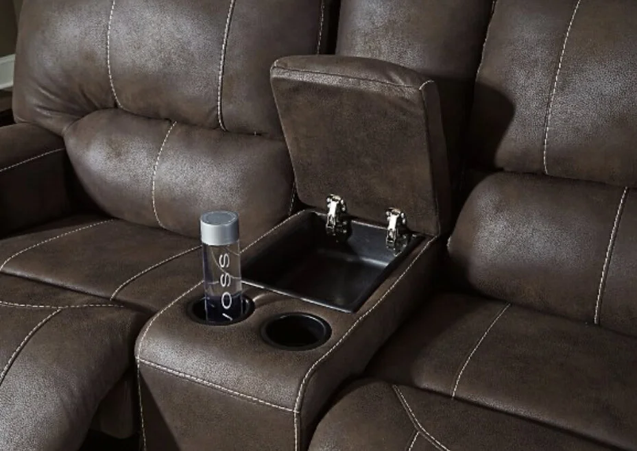 53CE5330-0D9F-4E6E-8B2C-267E359E5CBD