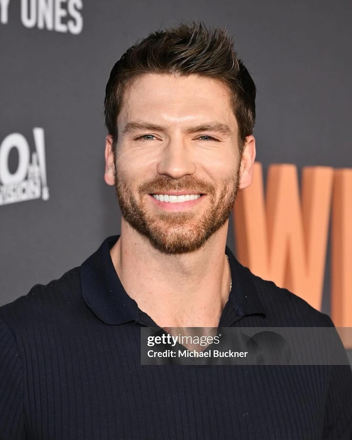 @jessekove attends the premiere of @weweretheluckyoneshulu