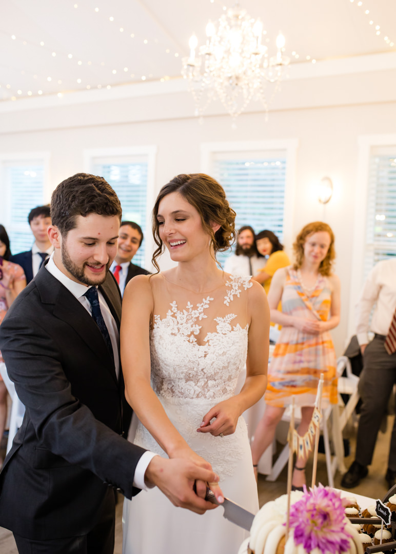 bride-groom-cutting-cake