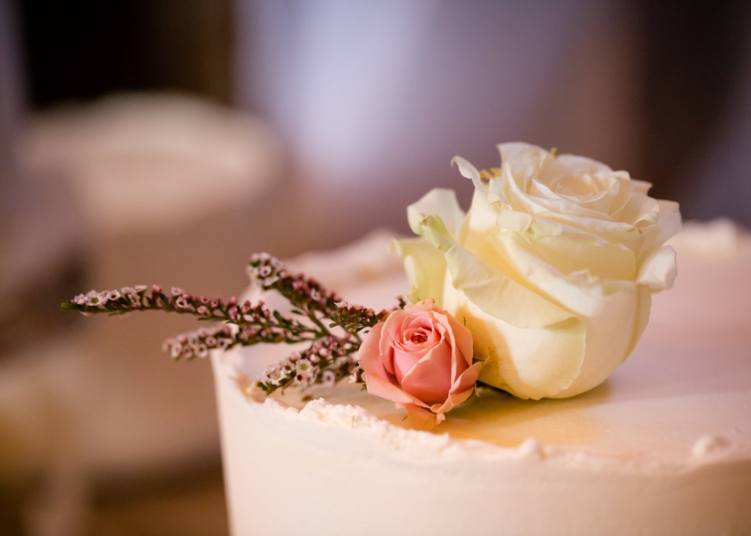 wedding_cake_detail_flower.jpg