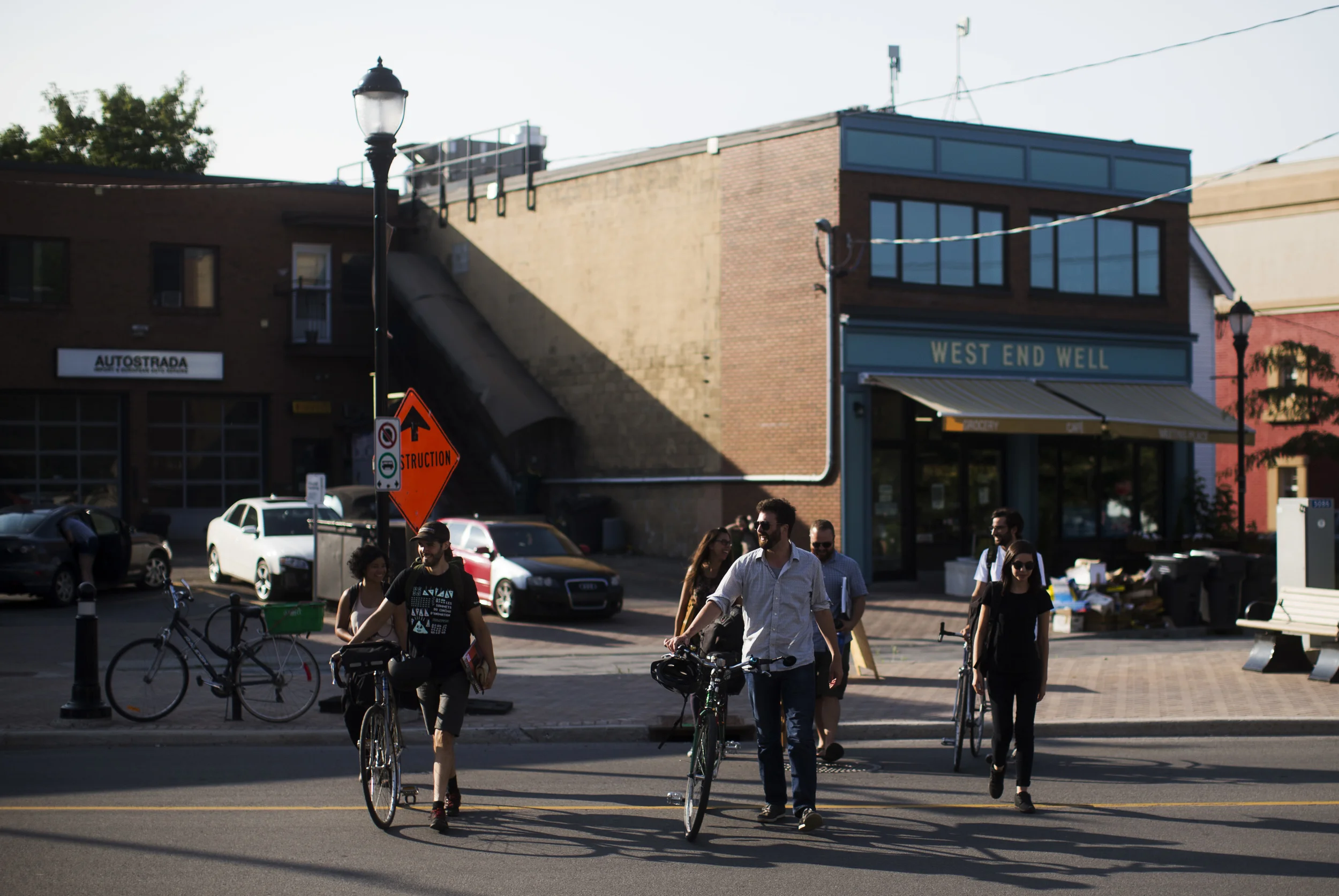 (Before our session in Hintonburg laneways. Photo by Chris Roussakis ) 