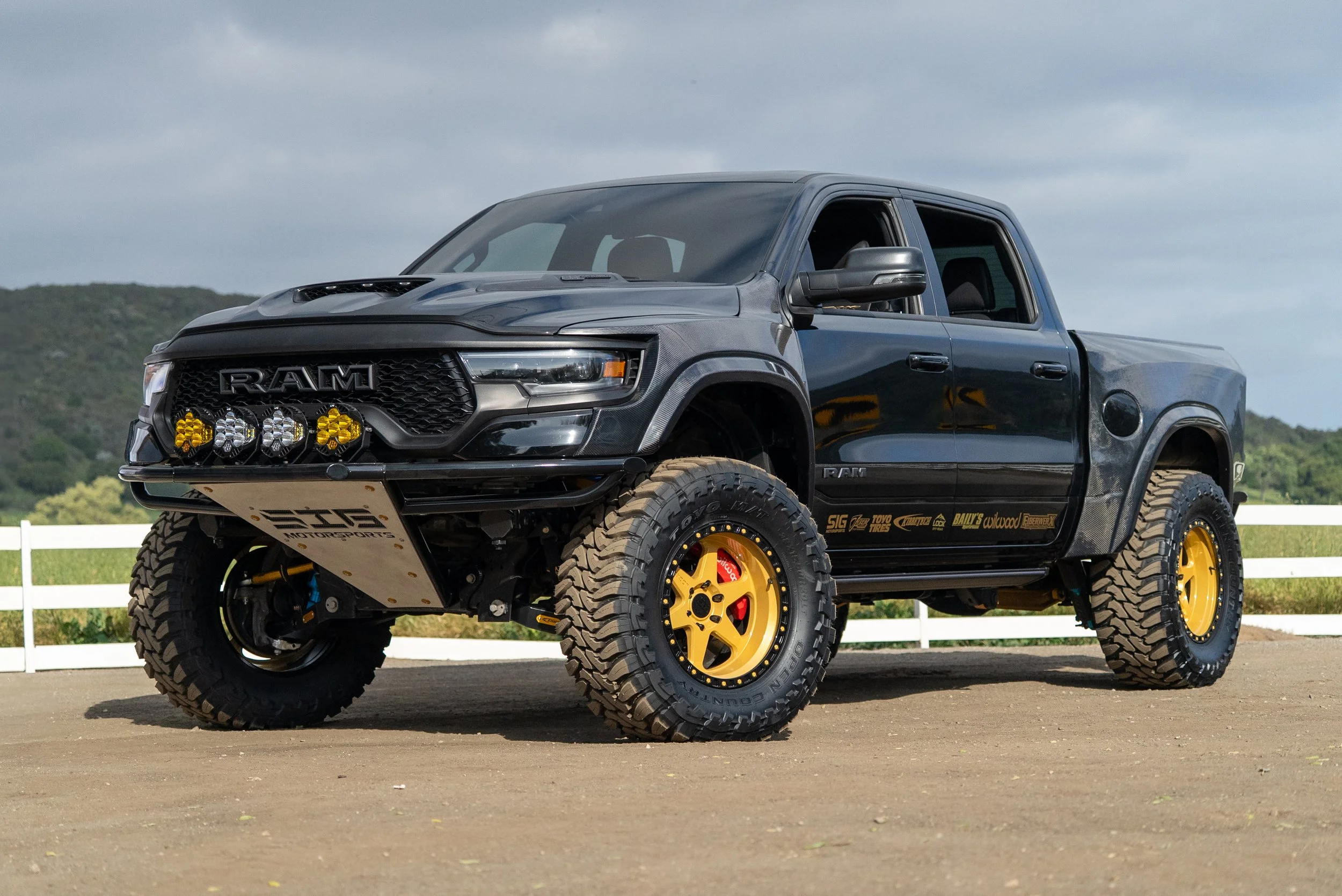 DFAG_Truck images-08.jpg