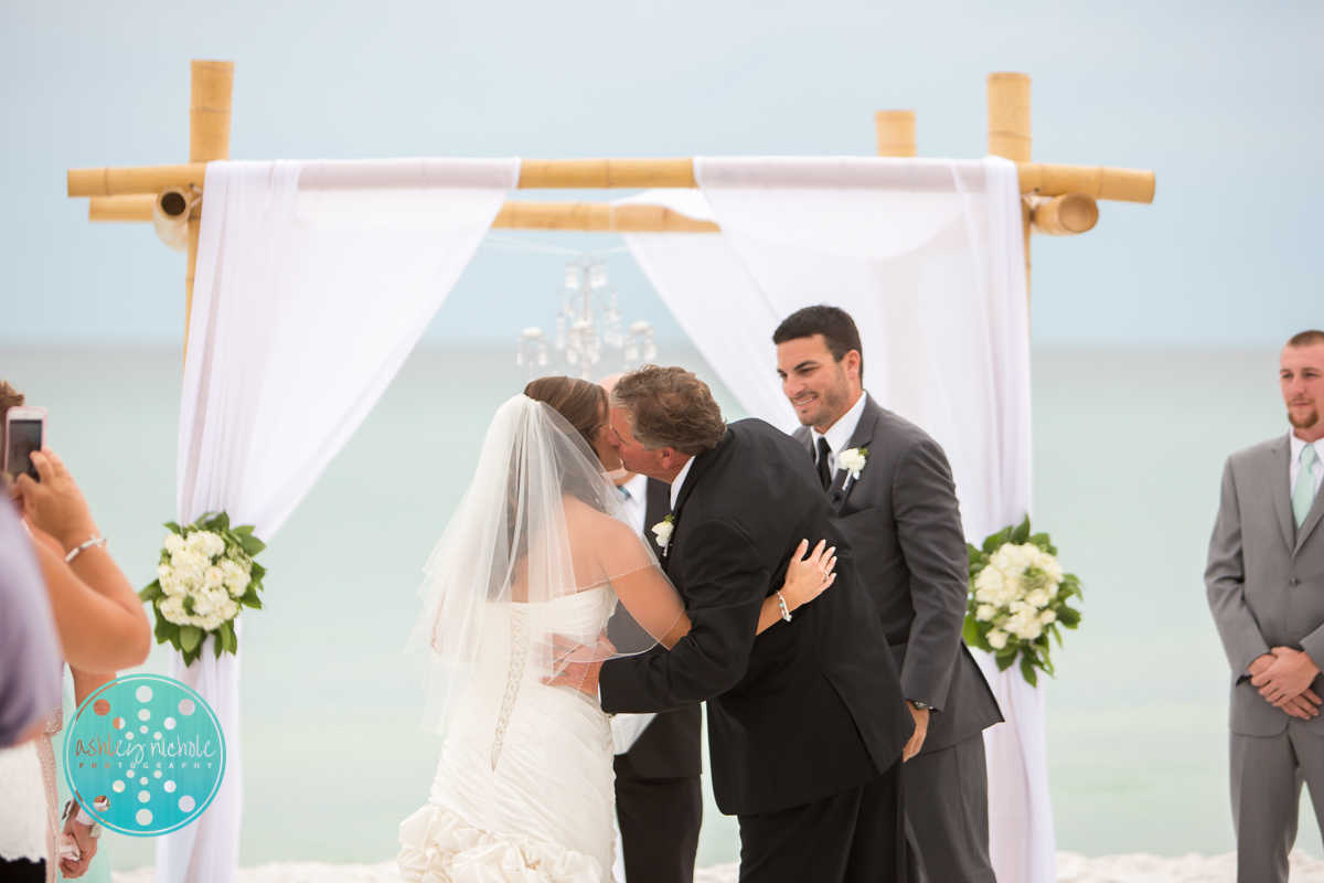 Marasa Wedding 9.26.15- ©Ashley Nichole Photography-243.jpg