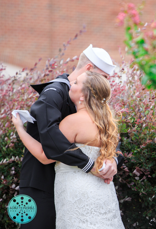 Palafax Wharf Wedding - Wedding Photographer in Pensacola ©Ashley Nichole Photography-40.jpg