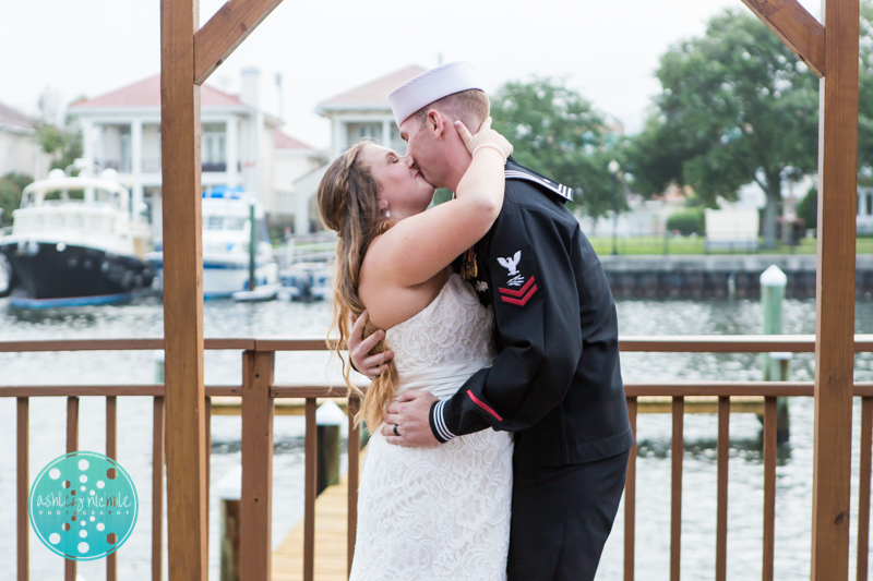 Palafax Wharf Wedding - Wedding Photographer in Pensacola ©Ashley Nichole Photography-59.jpg