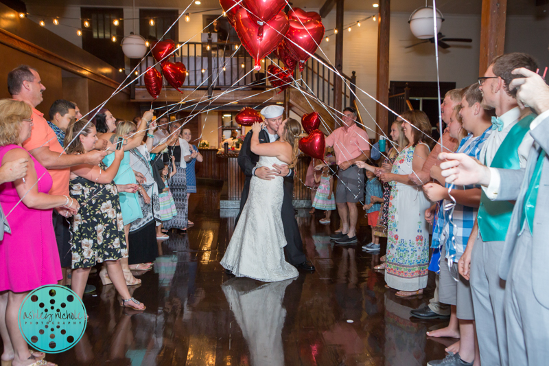 Palafax Wharf Wedding - Wedding Photographer in Pensacola ©Ashley Nichole Photography-92.jpg