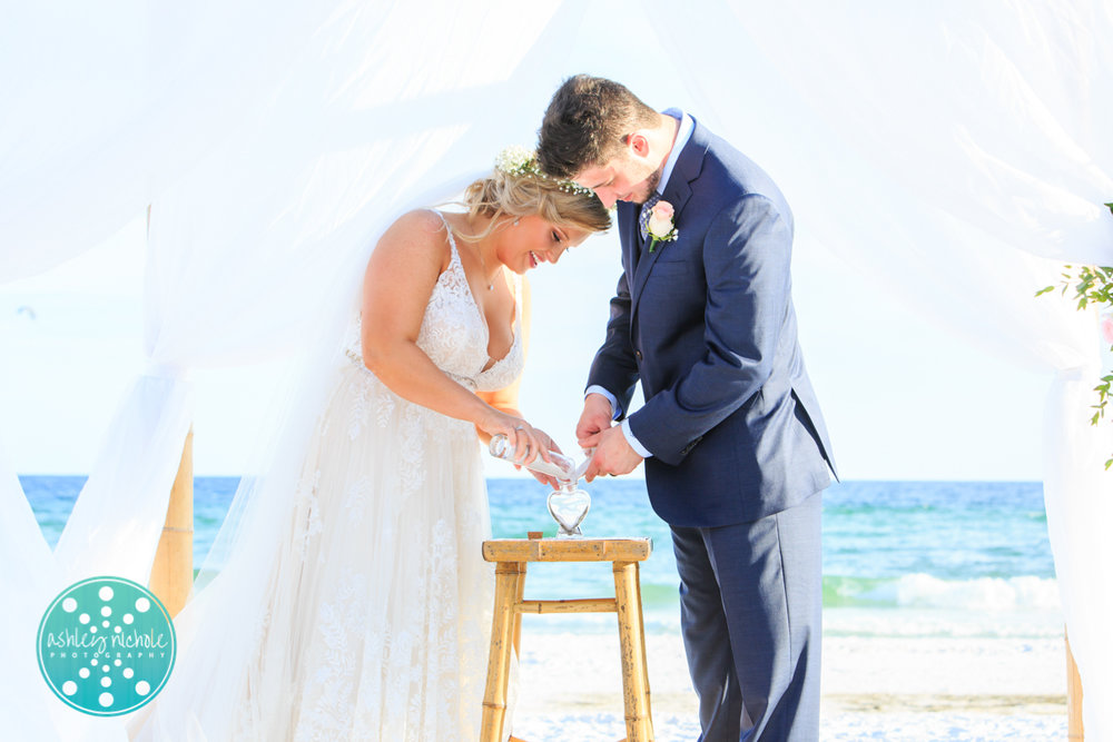 Surfside Resort- Destin Florida- Wedding Photograher ©Ashley Nichole Photography-184.jpg