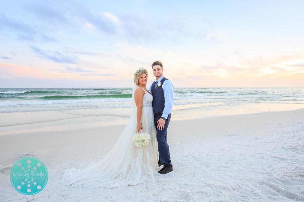 Surfside Resort- Destin Florida- Wedding Photograher ©Ashley Nichole Photography-284.jpg