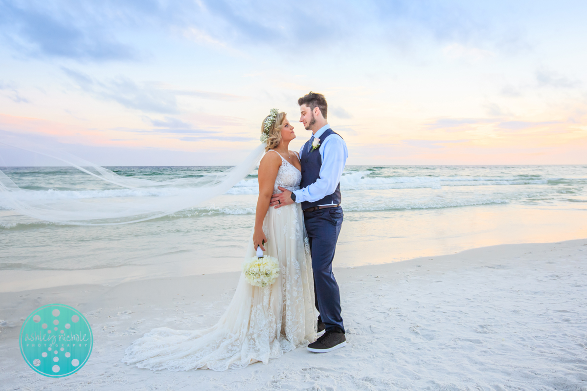 Surfside Resort- Destin Florida- Wedding Photograher ©Ashley Nichole Photography-291.jpg