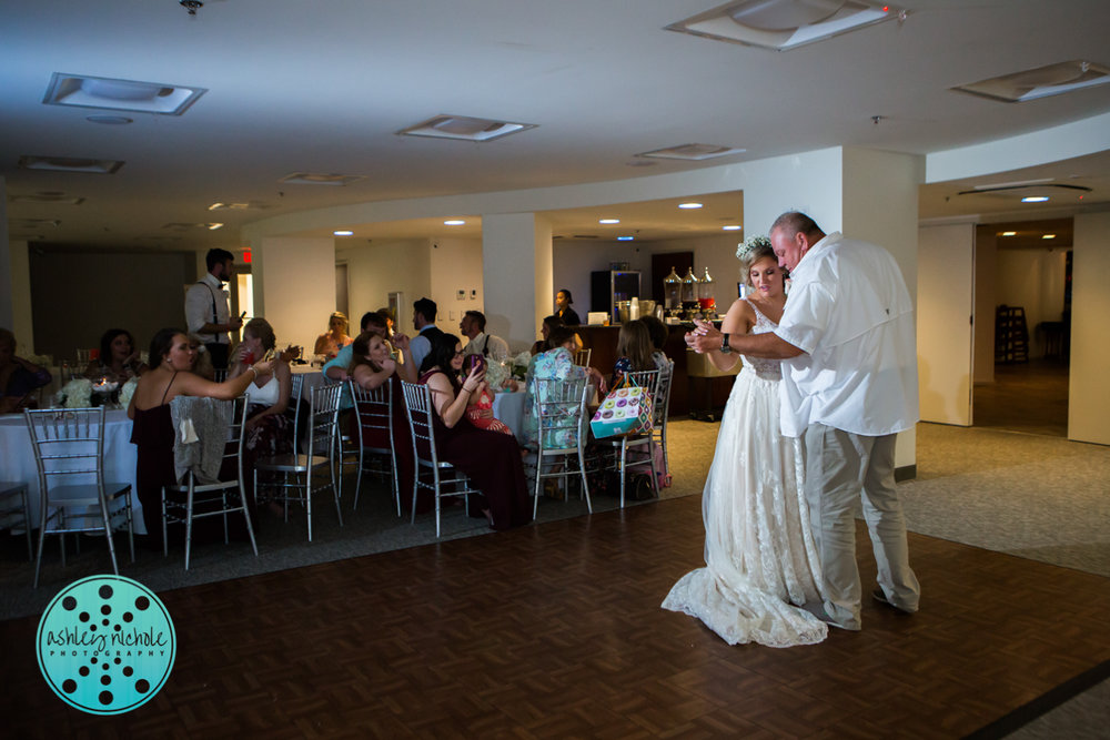 Surfside Resort- Destin Florida- Wedding Photograher ©Ashley Nichole Photography-401.jpg