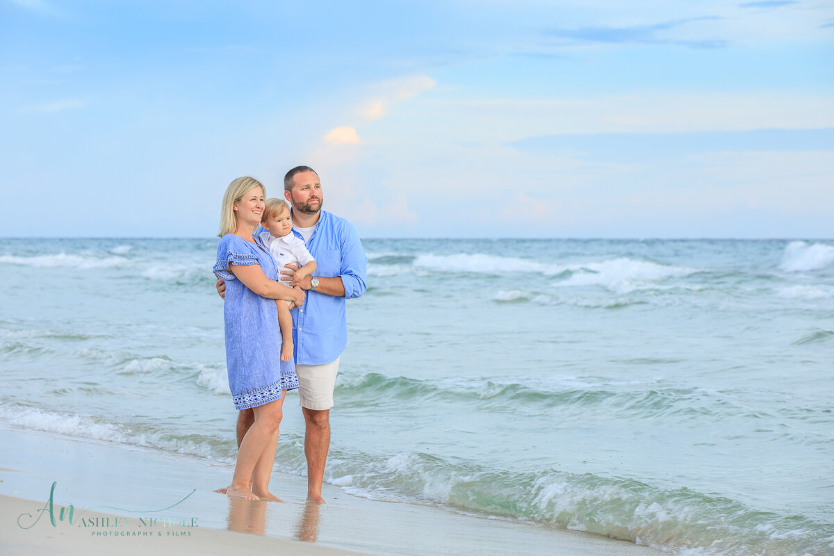 FAMILY PHOTOGRAPHER CARILLON BEACH