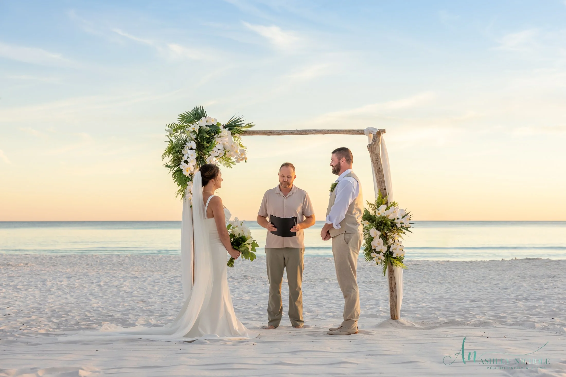 30A Wedding Photographer ©Ashley Nichole Photography-42.jpg