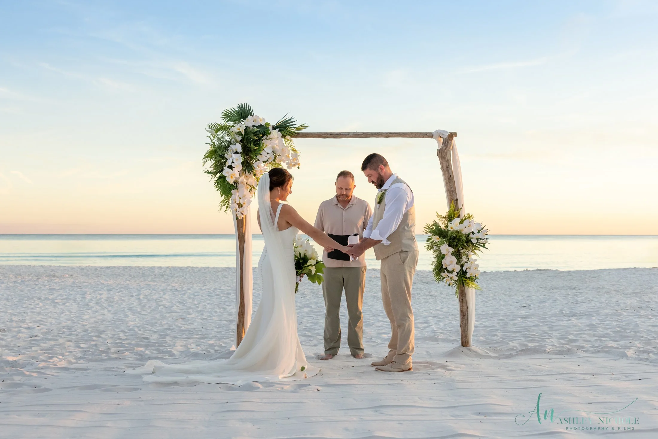 30A Wedding Photographer ©Ashley Nichole Photography-44.jpg