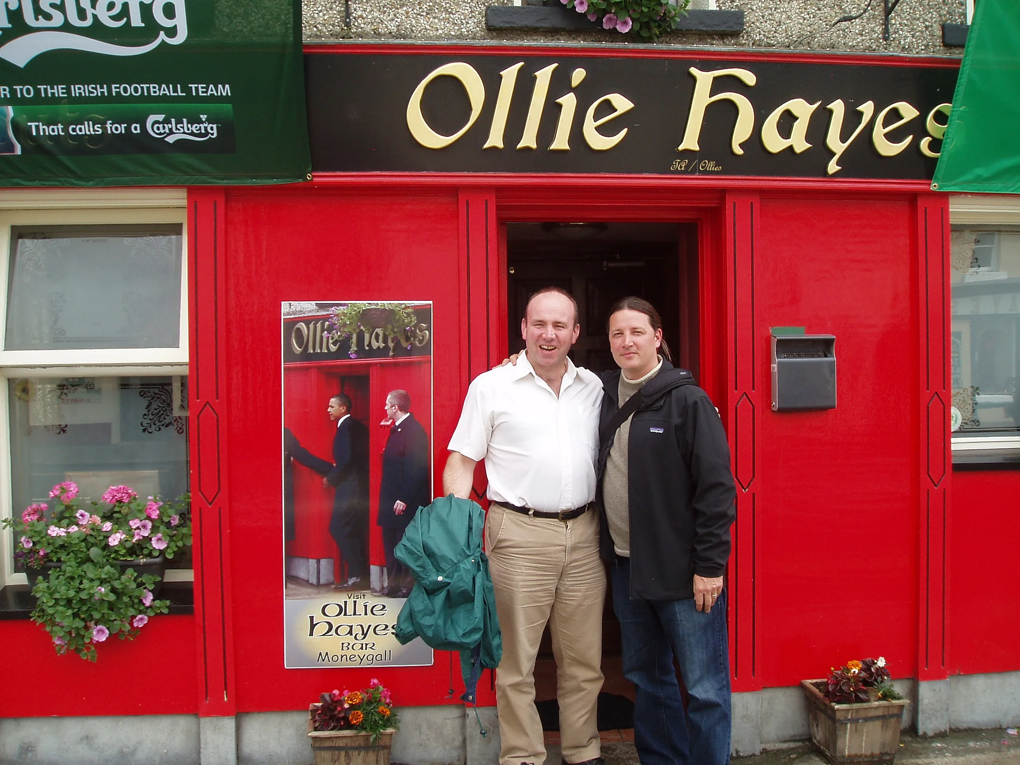 Ollie Hayes Pub Moneygal