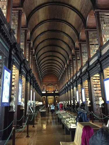 Experts in customized itineraries for tour groups in Ireland. The best group vacations Irish Culture & Heritage, Language, Academic, Alumni, Celtic Spirituality, Christian & Catholic Pilgrimages.