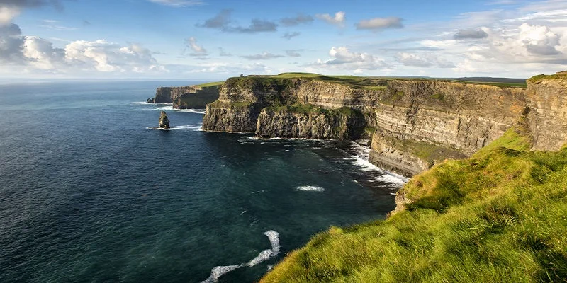 Cliffs-of-Moher.jpg