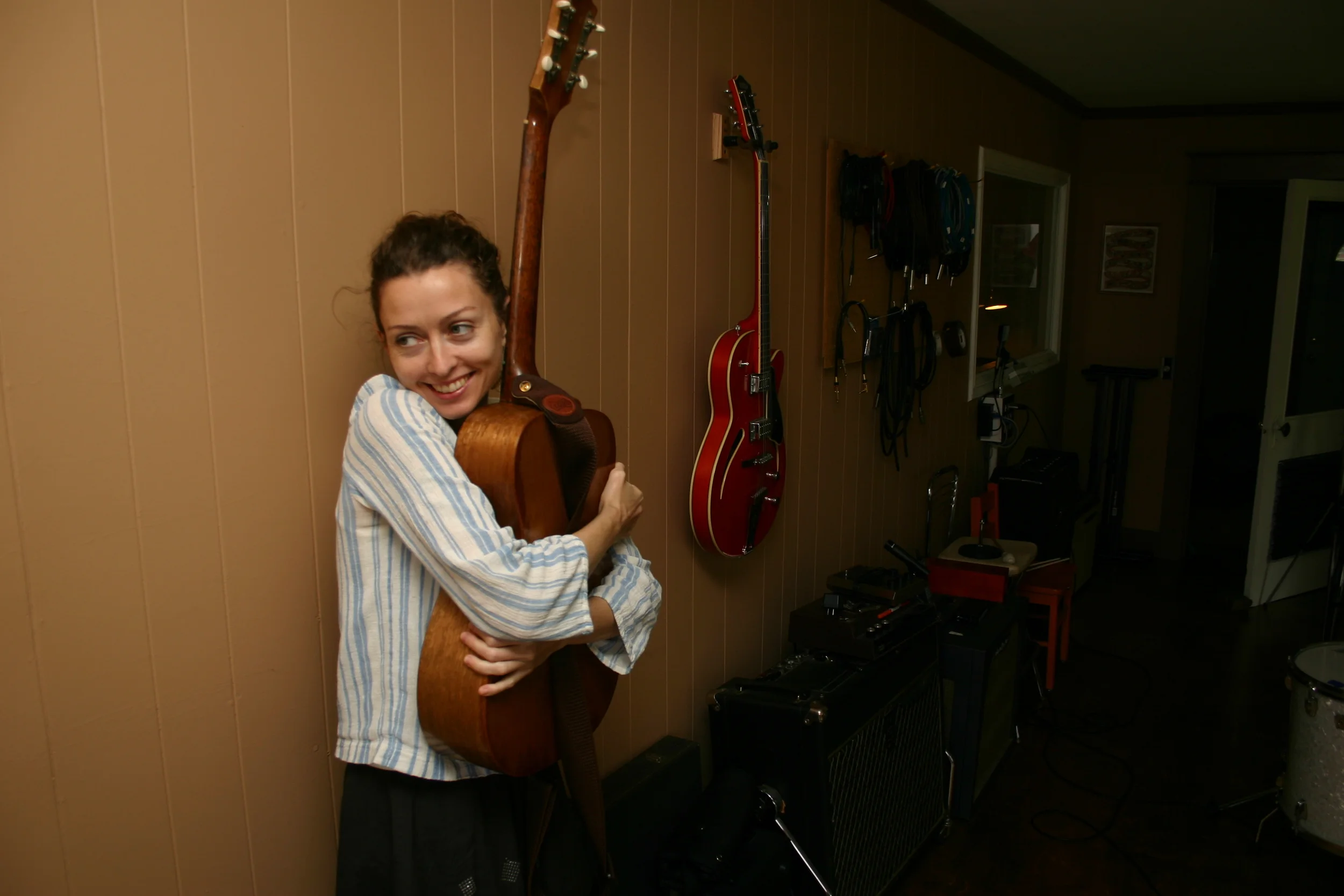 simone_white_8.jpg