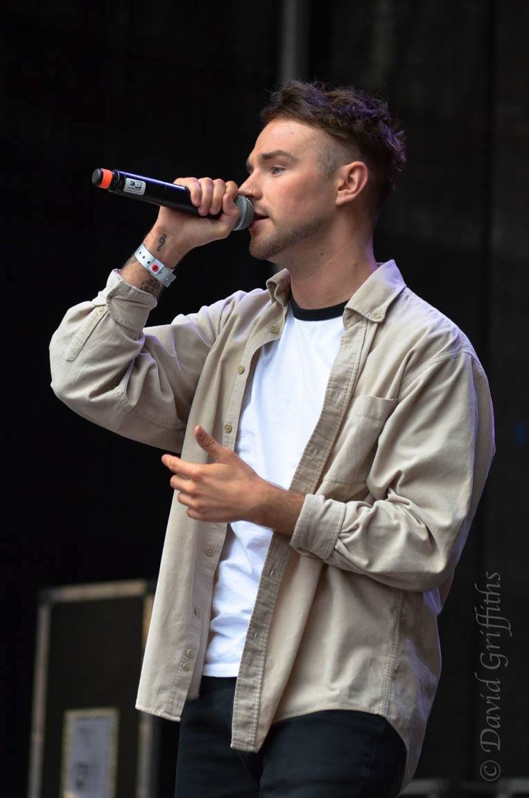 310.jpg