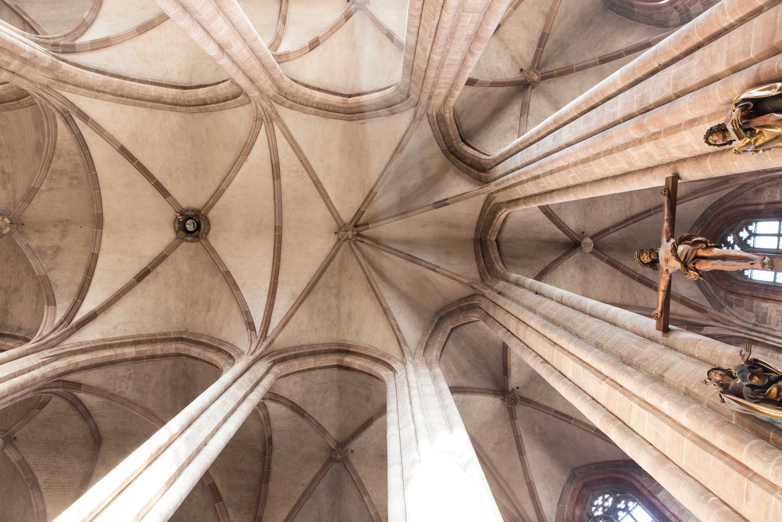 Nuernberg-Frauenkirche-01_ergebnis.jpg