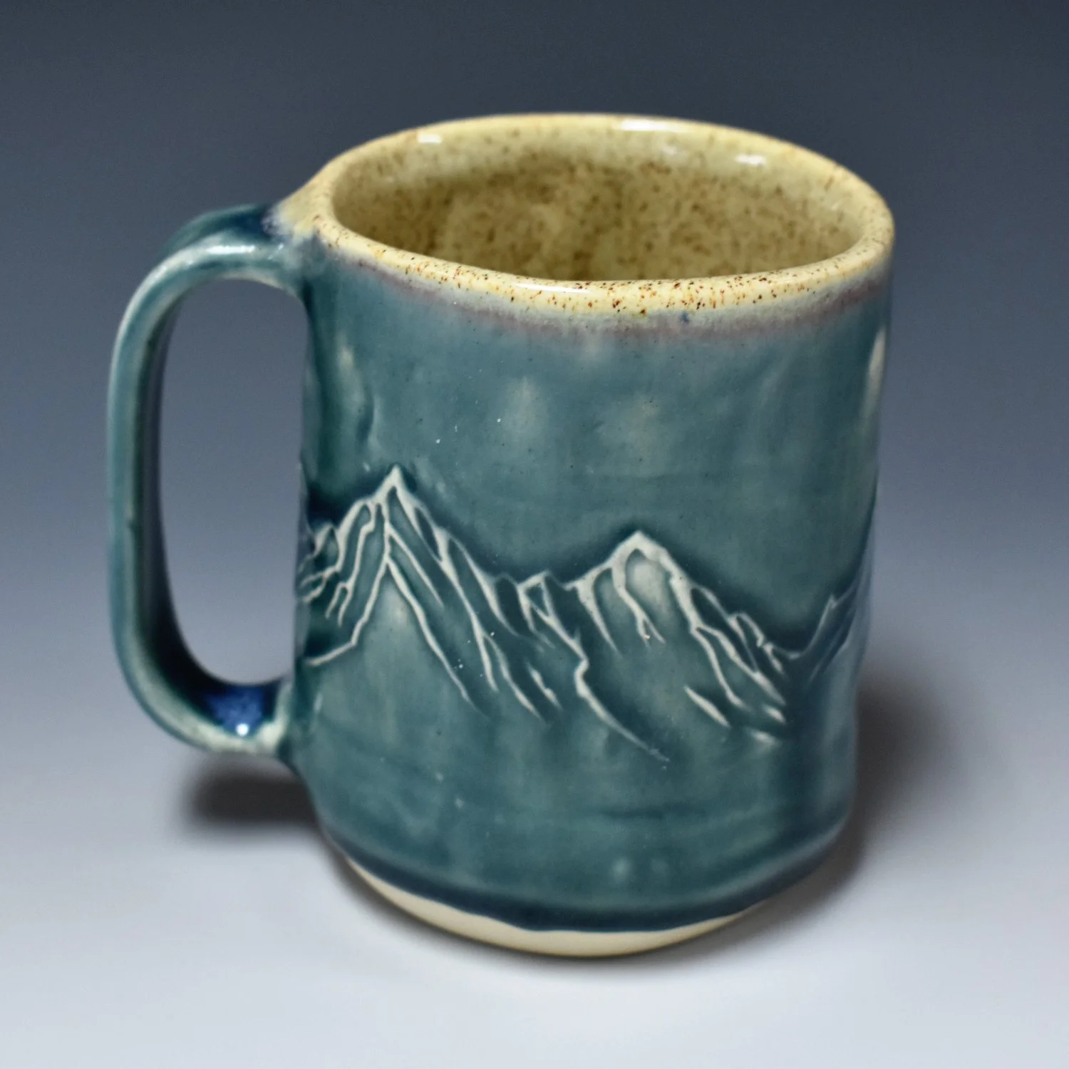 Hand-built Textured Mugs, with Lisa Truax