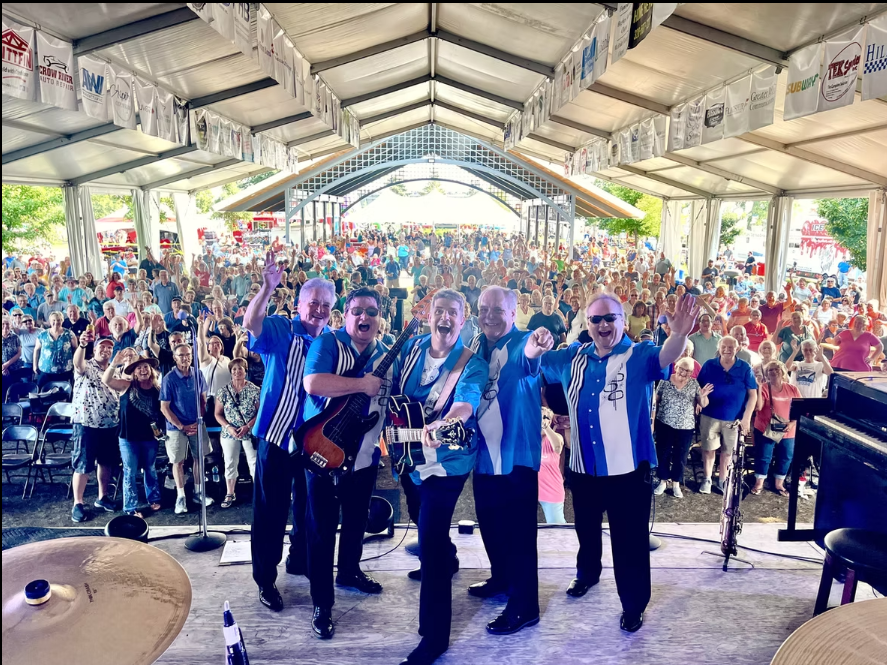 Concerts in the Park: The Whitesidewalls