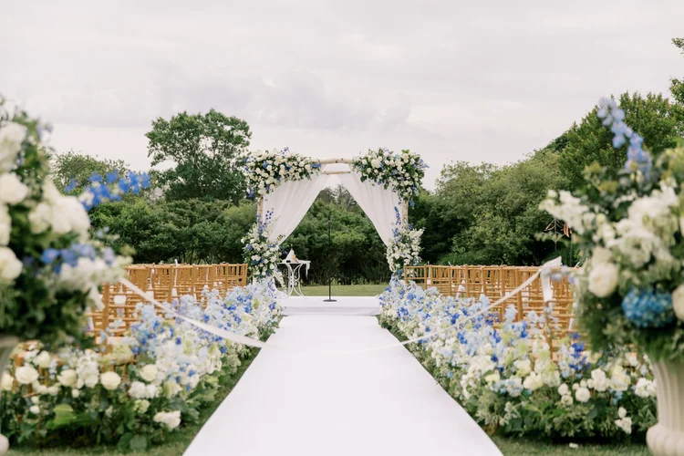 Bastille table design