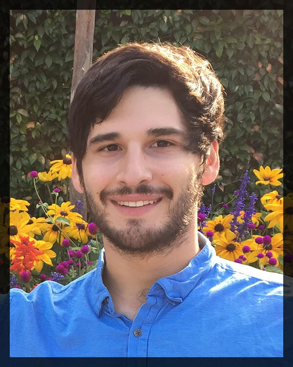 Guillaume Urtecho joins the lab as a postdoctoral fellow. Welcome Guillaume!!