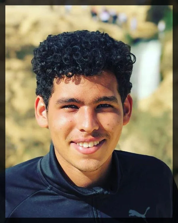 Shaheed Thabit joins the lab as an undergraduate researcher. Welcome Shaheed!