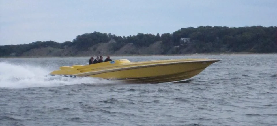 Webb & Jean Barnes ran their sharp 42' Fountain. 
