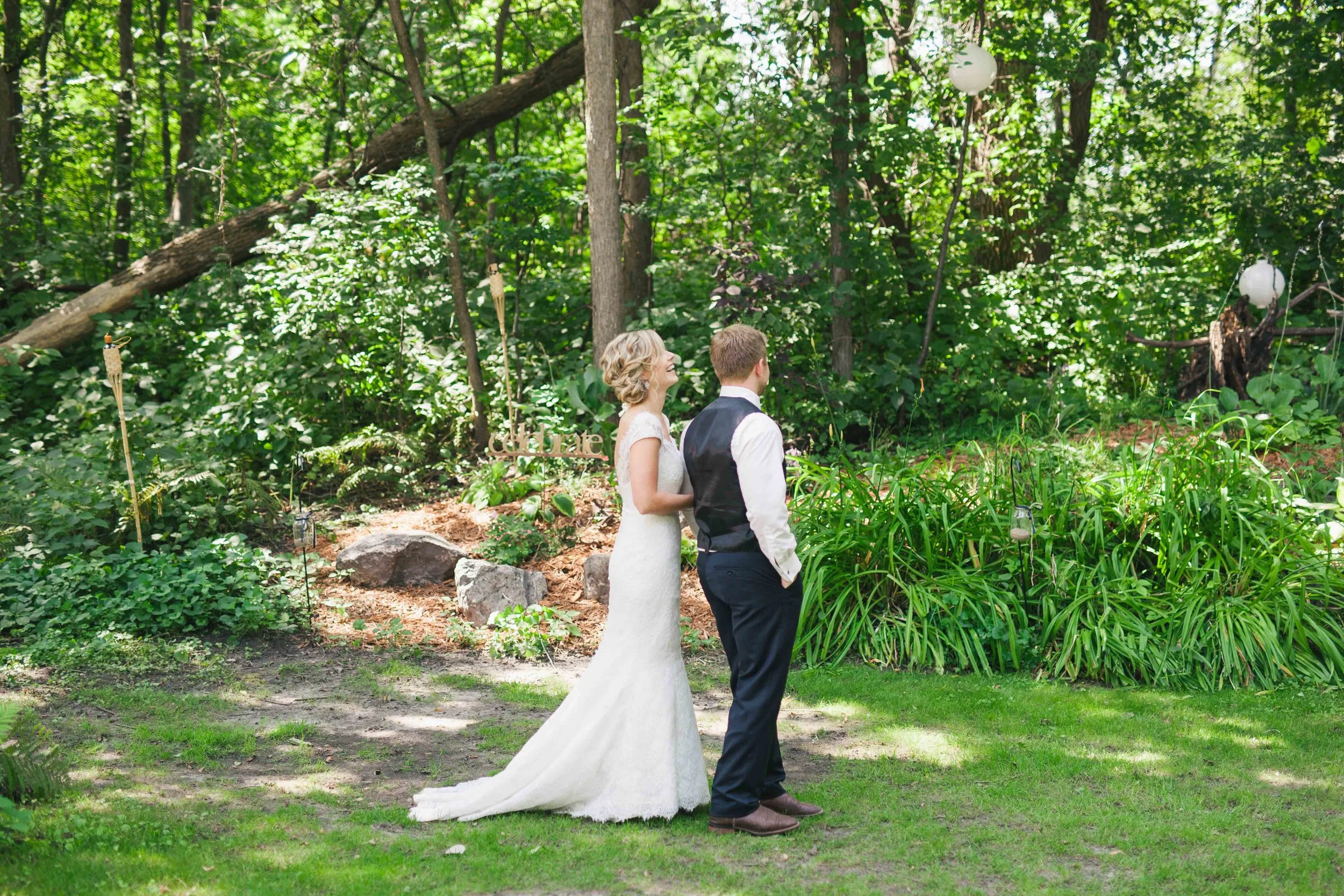 Minnesota Backyard Wedding Minneapolis Jess Dan (30 of 131).jpg
