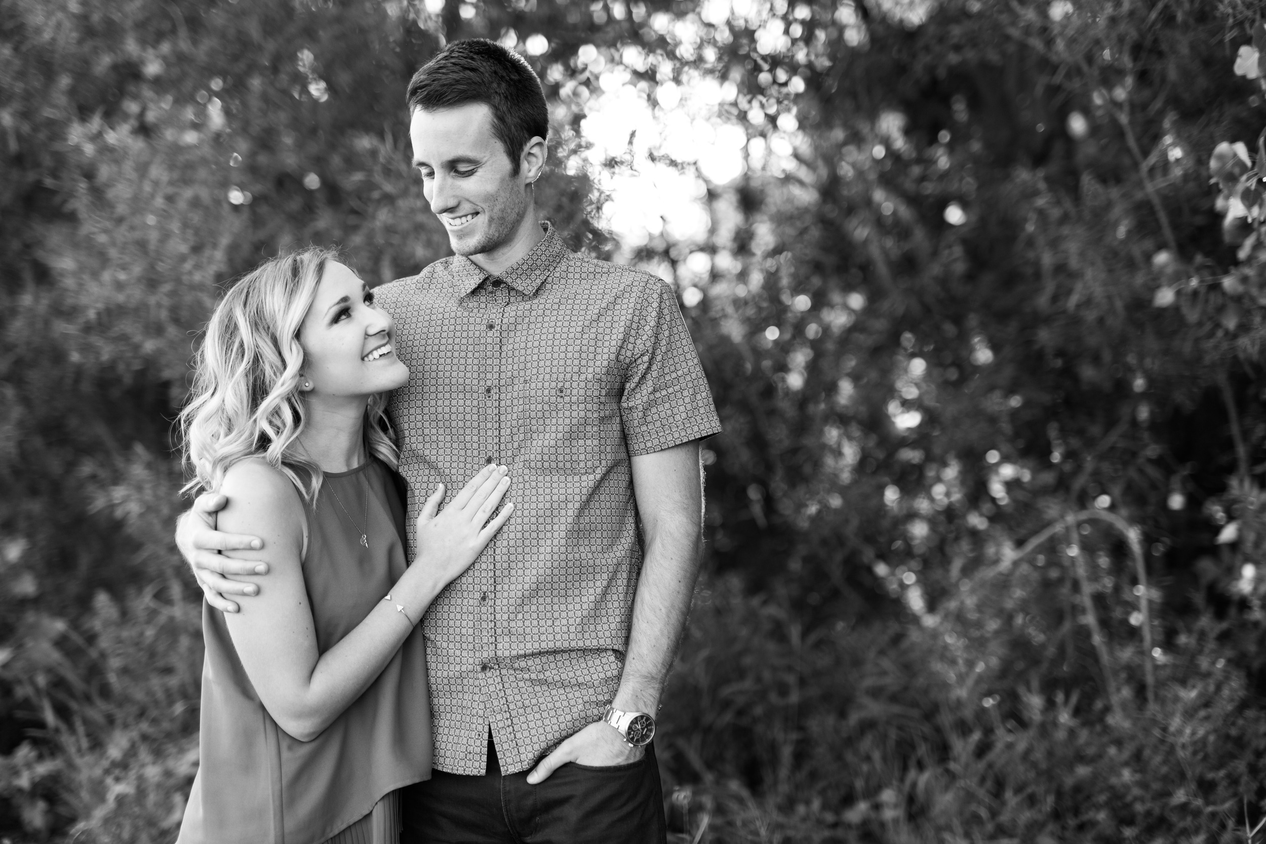 Lake Calhoun Engagement Session (6 of 31).jpg