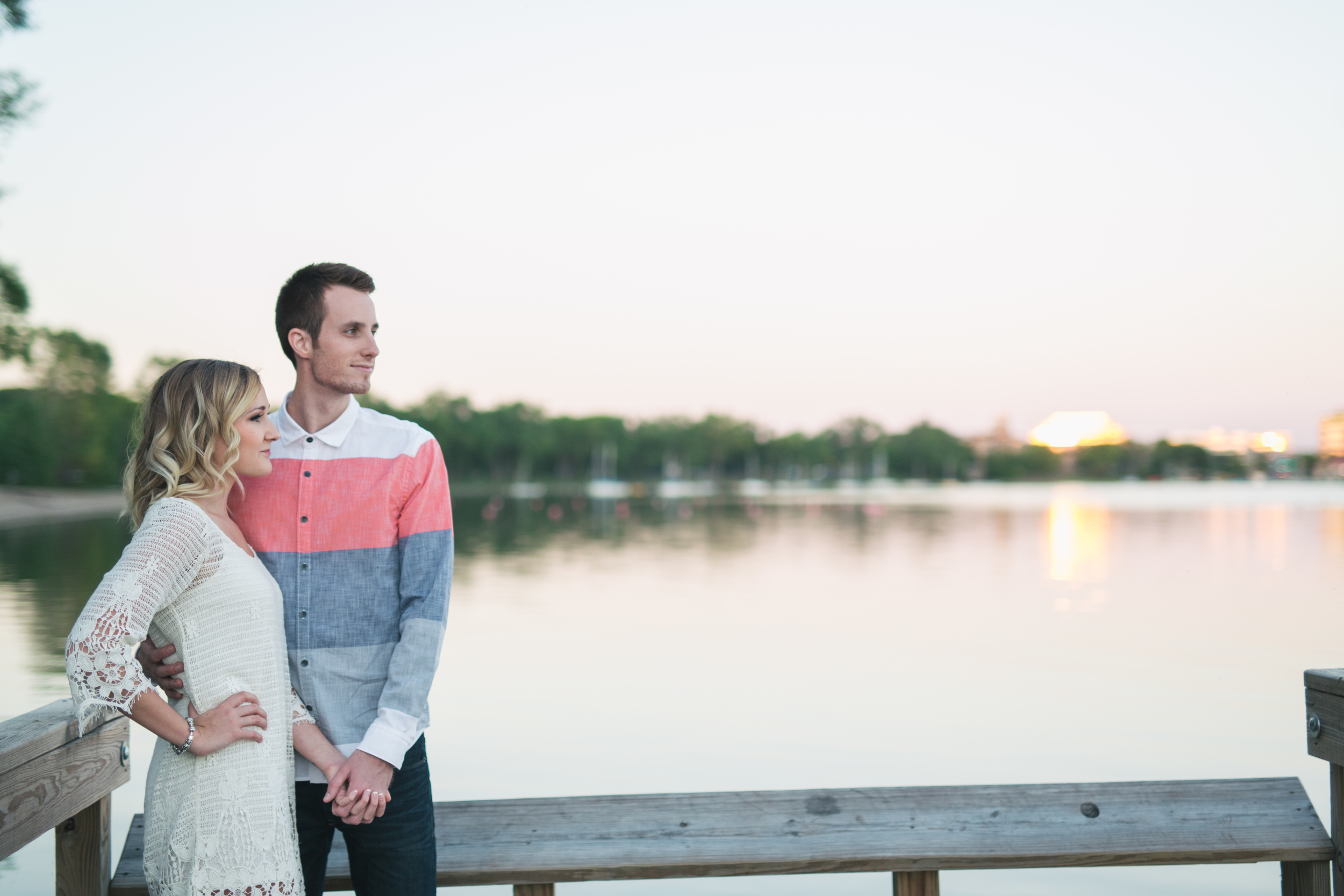 Lake Calhoun Engagement Session (20 of 31).jpg