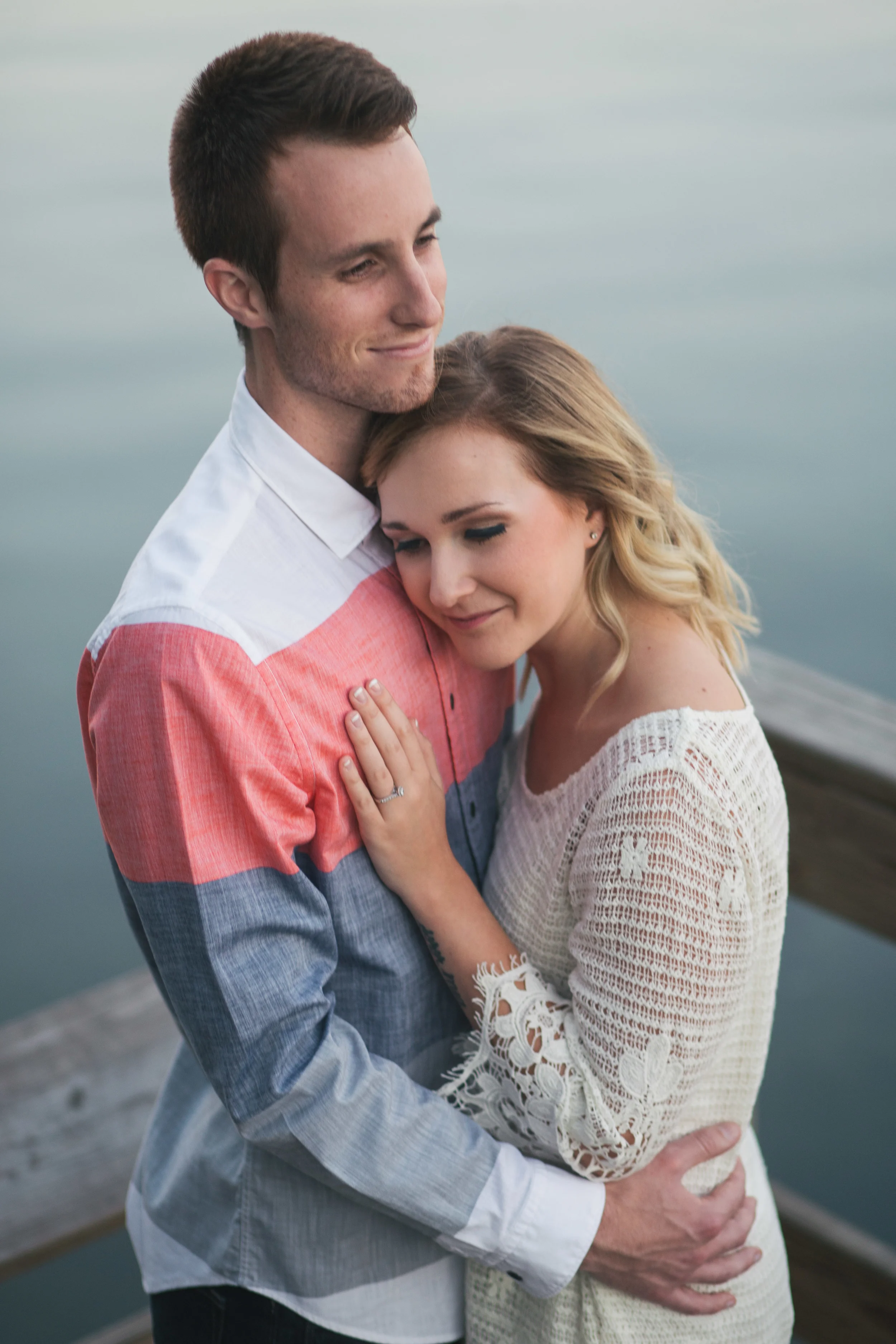Lake Calhoun Engagement Session (24 of 31).jpg