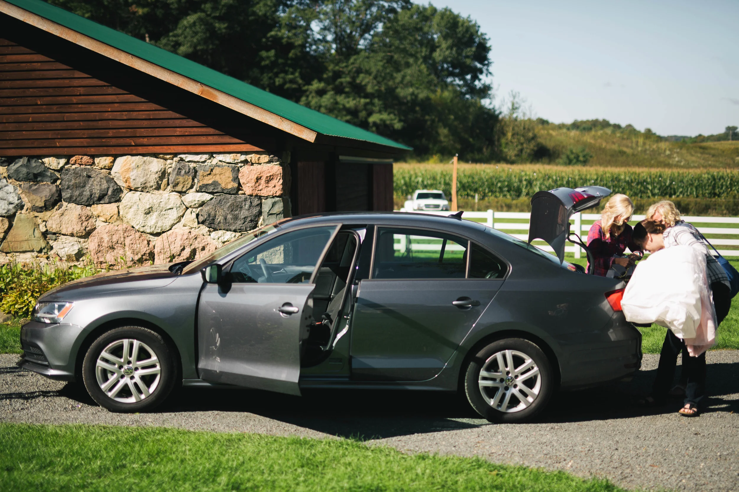 Birch Hill Barn Wedding  (14 of 108).jpg