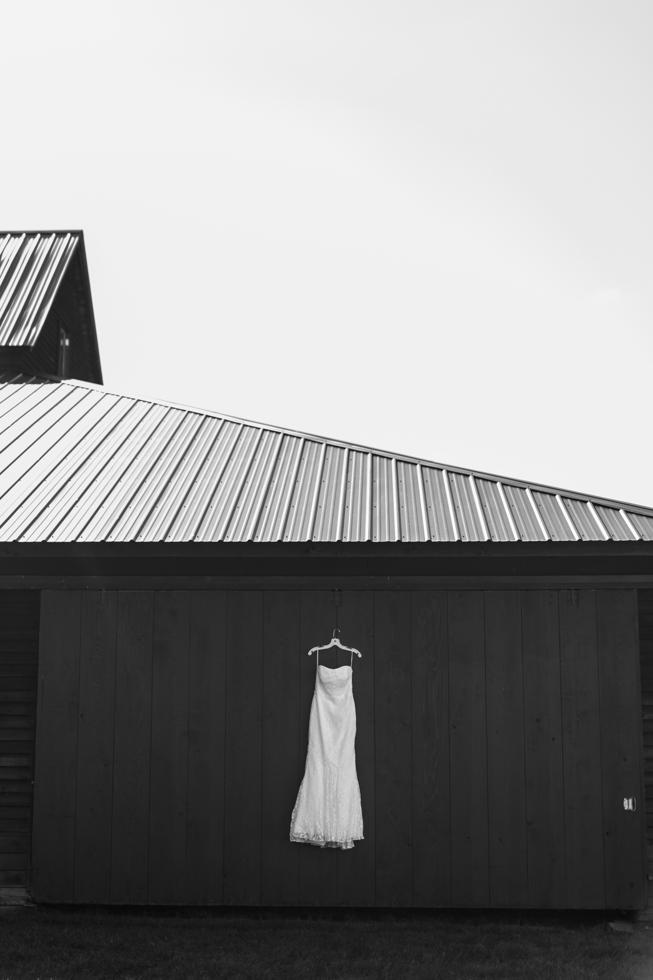 Birch Hill Barn Wedding  (19 of 108).jpg
