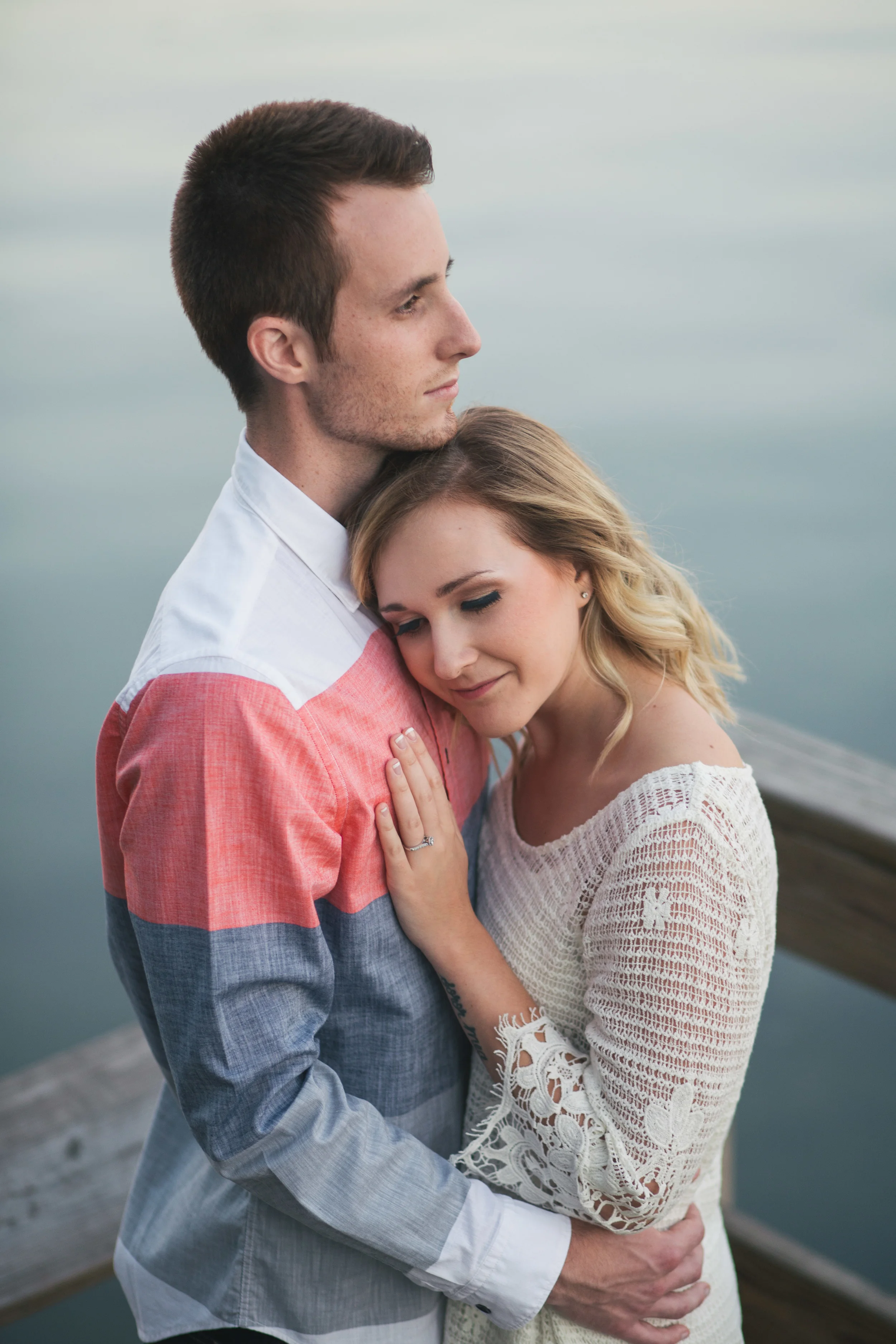 Lake Calhoun Engagement Session (23 of 31).jpg