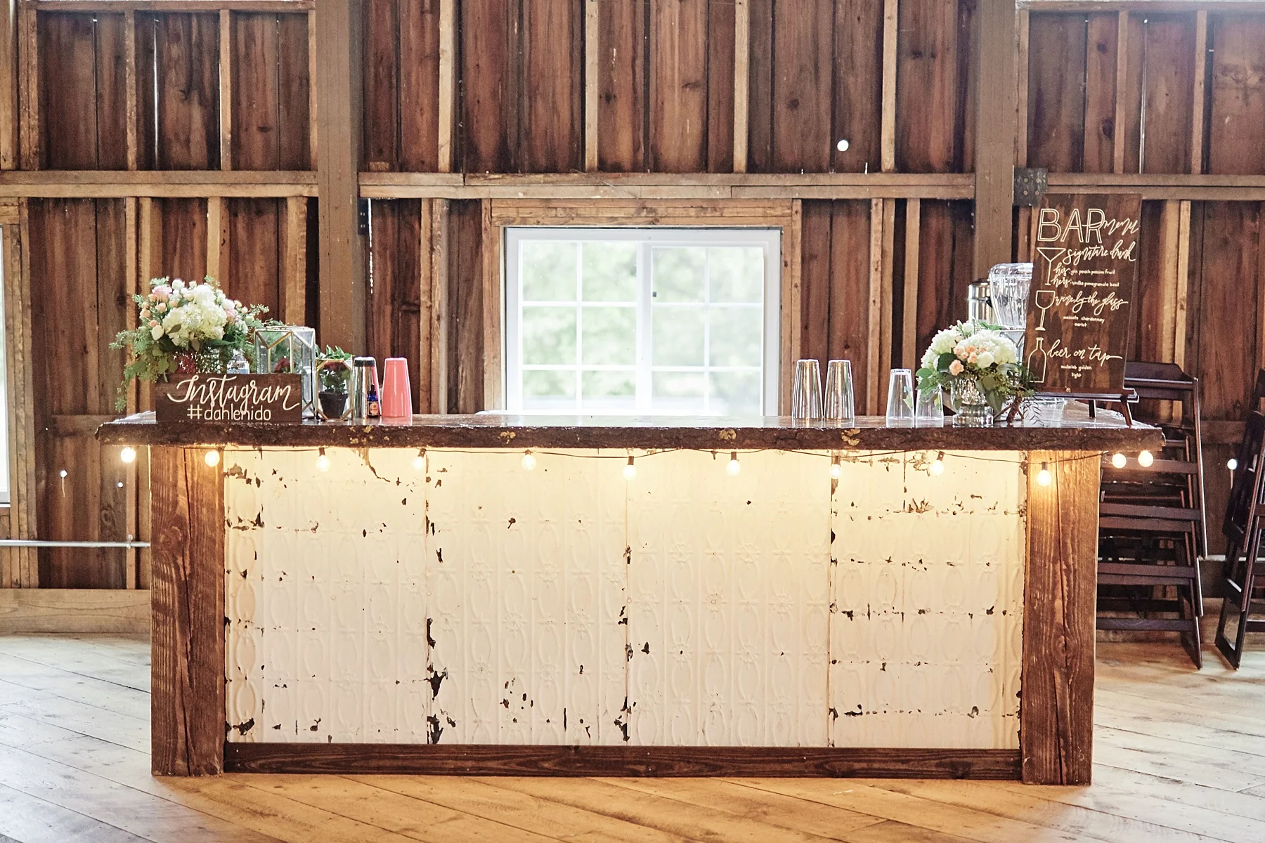 Bloom-Lake-Barn-Wedding-Schafer-Minnesota-Outdoor_0273.jpg