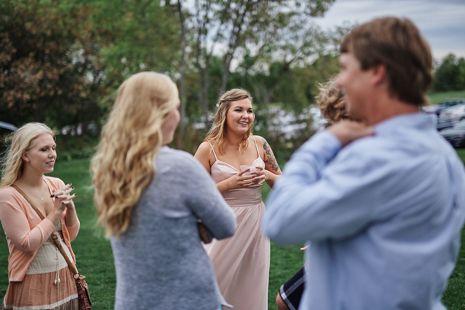 Bloom-Lake-Barn-Wedding-Schafer-Minnesota-Outdoor_0320.jpg