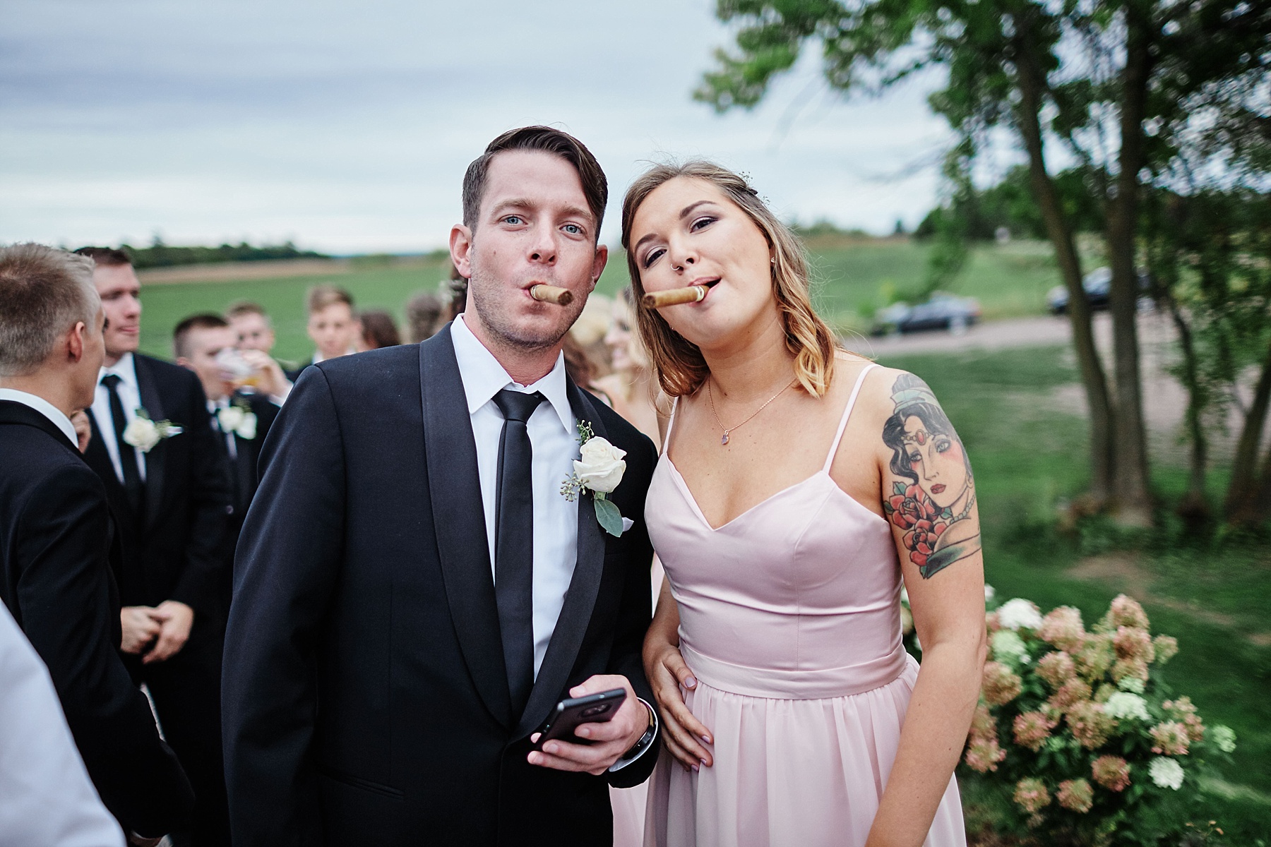 Bloom-Lake-Barn-Wedding-Schafer-Minnesota-Outdoor_0323.jpg