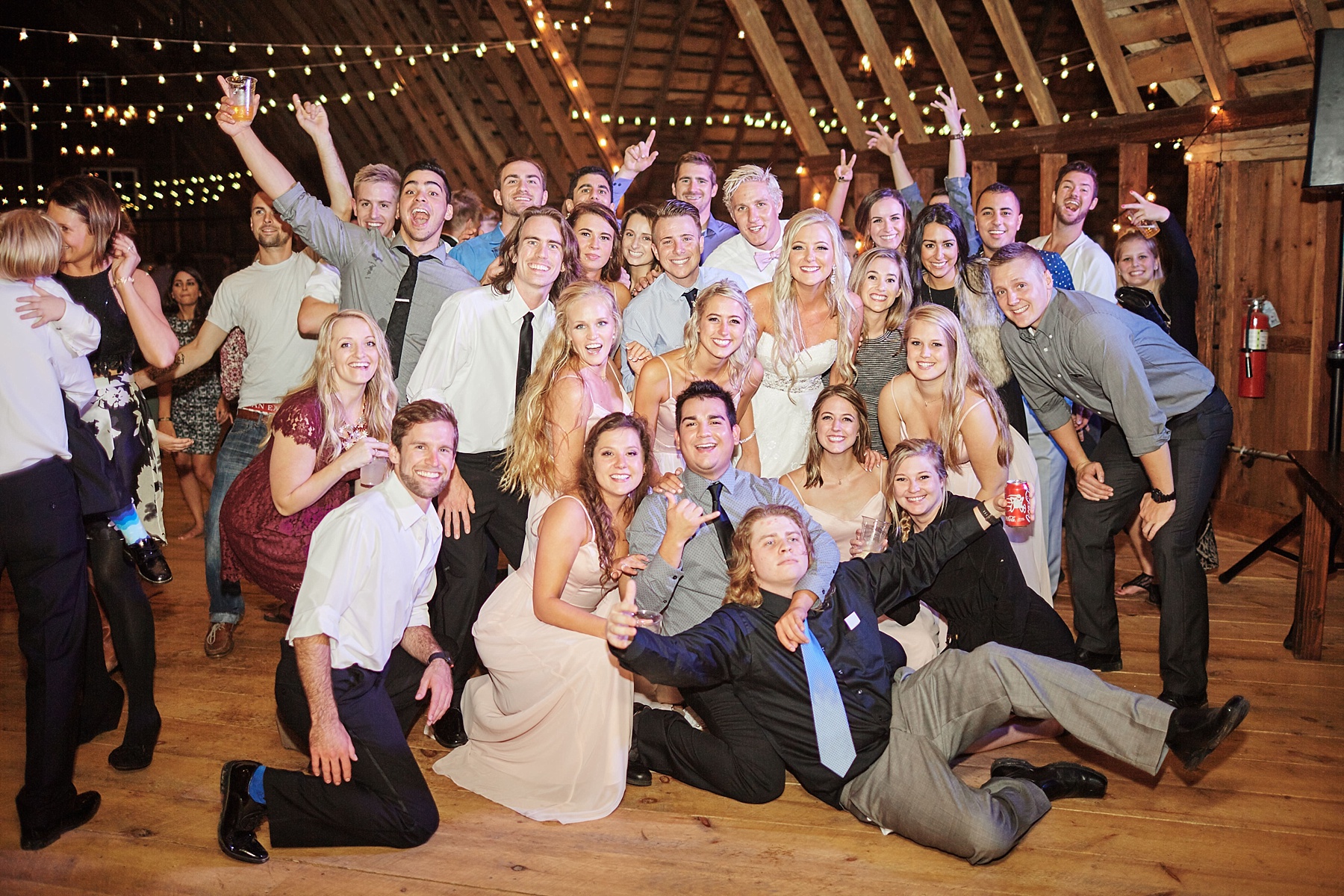 Bloom-Lake-Barn-Wedding-Schafer-Minnesota-Outdoor_0346.jpg