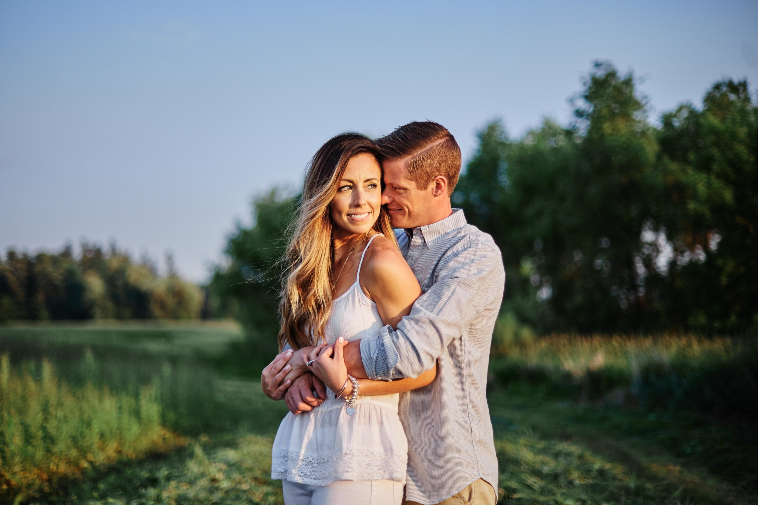 Alexandria-Minnesota-Engagement-Photos-Holmes-City-Berries 76.jpg