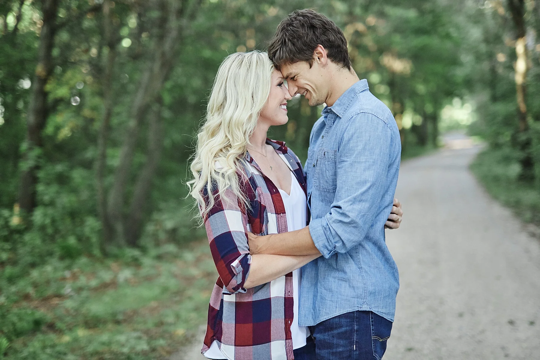 Minnesota-Engagement-Session-outdoors-Up-North-Minnesota_0352.jpg